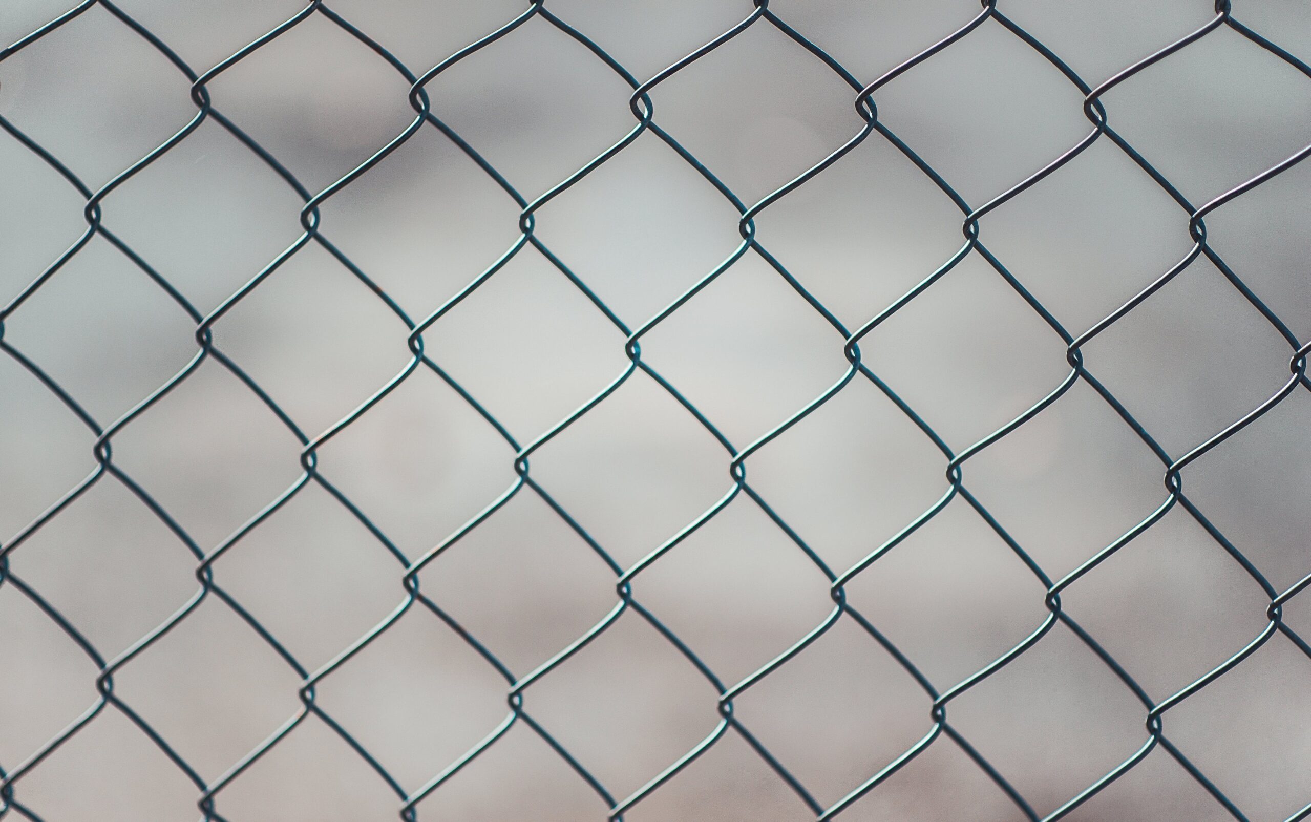 Temporary chain link fence : Long-Term Fence